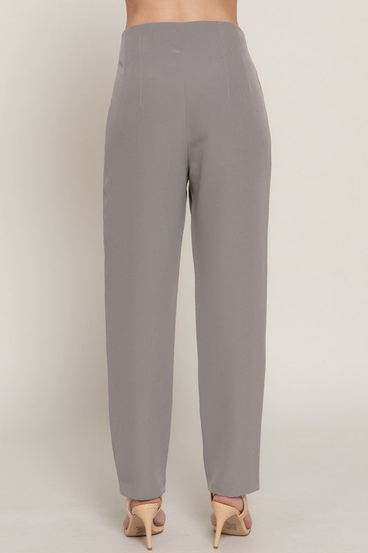 Naylea in Grey Pants