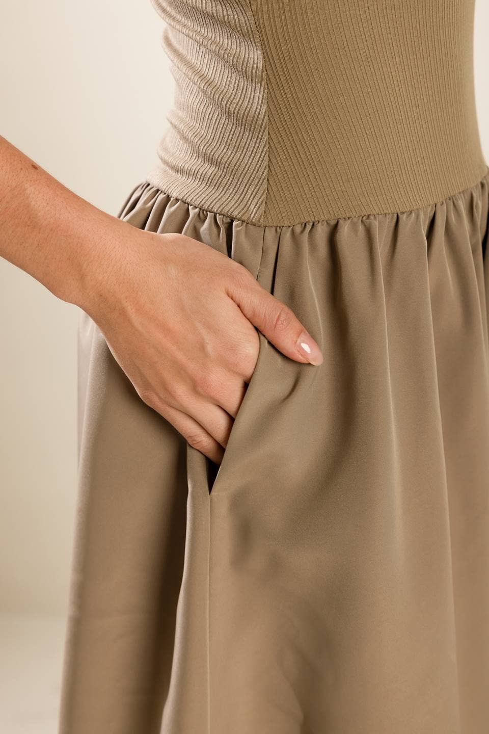 Katie Midi Dress