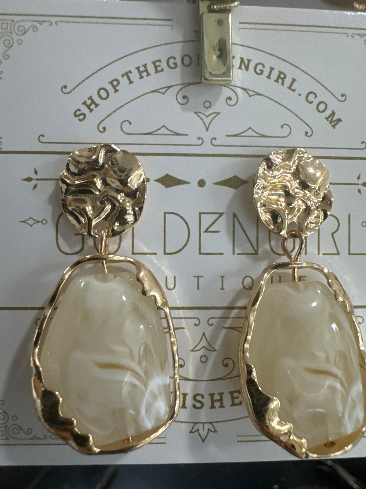 Lightweight Marble Design Earrings