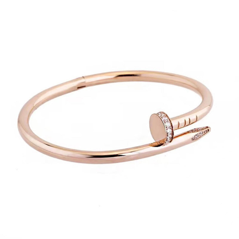 Justine Bangle